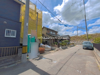 【前面道路含む現地写真】 | 名古屋市守山区鳥羽見２丁目8【仲介手数料無料】新築一戸建て　1号棟