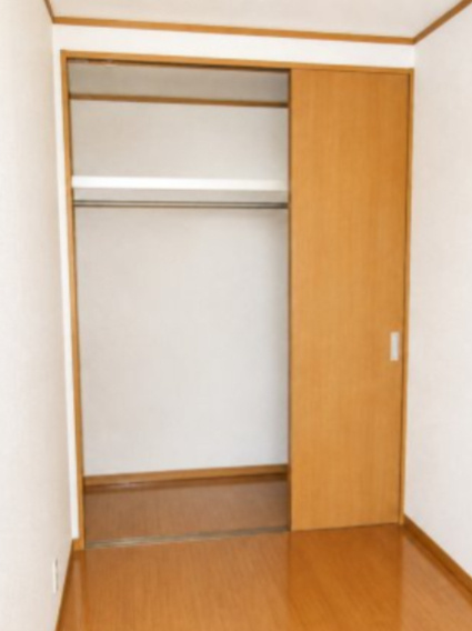 デュオーラ西原の収納