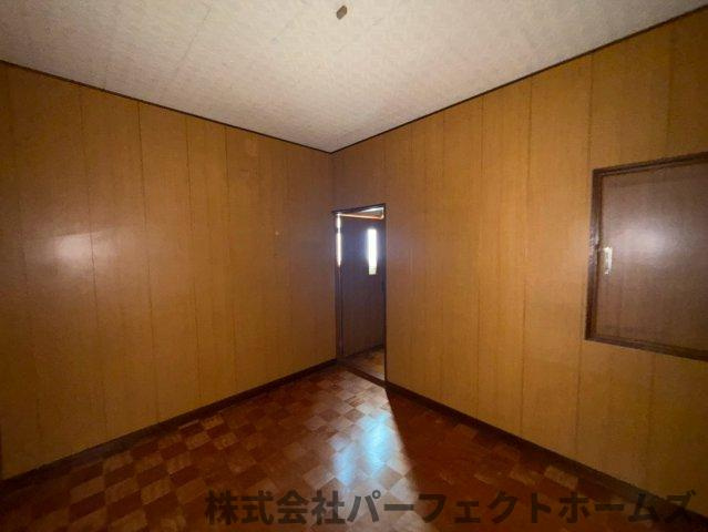 倉治7丁目戸建の洋室|使い勝手のいい洋室です