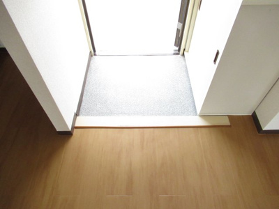 【玄関】 | エルディム花月 | シューズボックスあり
