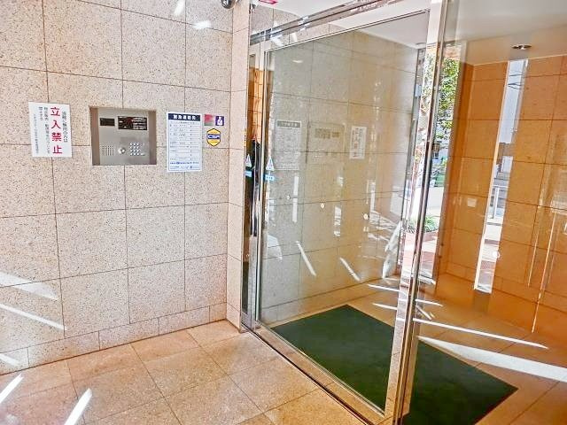 ミオカステーロ文京千駄木のロビー