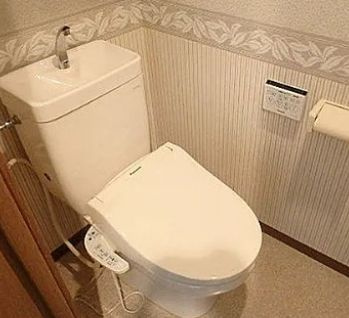 グランフラッツ北千住のトイレ|シンプルで使いやすいトイレです