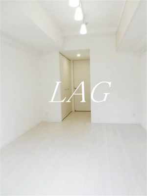 【居間・リビング】 | ＭＡＸＩＶ西日暮里アレグリアコート | 洋室のお部屋です。
