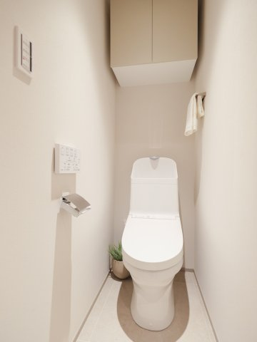 グランスイート神宮前のトイレ|グランスイート神宮前：ウォシュレット機能付きトイレです！