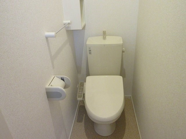 芦屋市東芦屋町のアパートのトイレ
