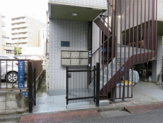 【エントランス】 | ノ・レーヴ
