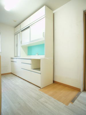 【設備】 | 三幸町中古住宅1580 | キッチン収納