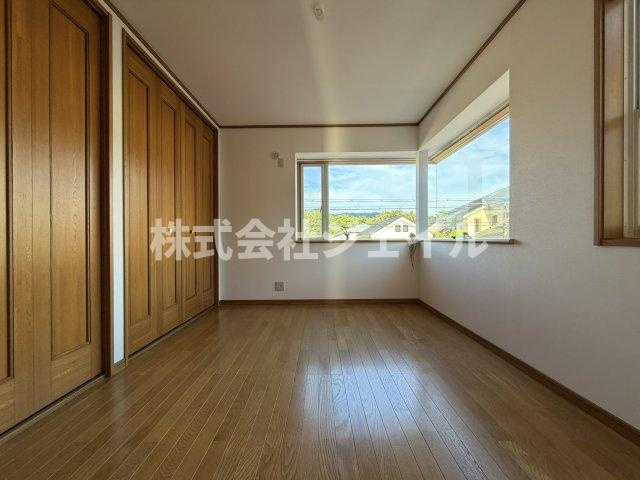 リフォーム済み　松が枝町　中古戸建の洋室