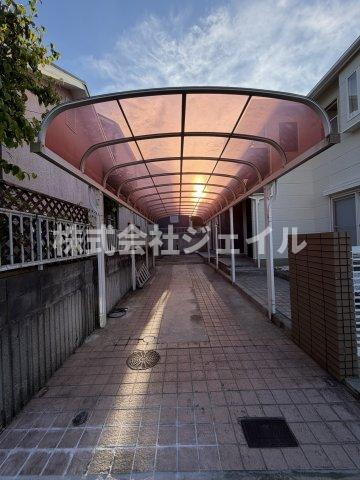 リフォーム済み　松が枝町　中古戸建の駐車場