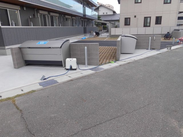 シャルムアンジュの駐車場