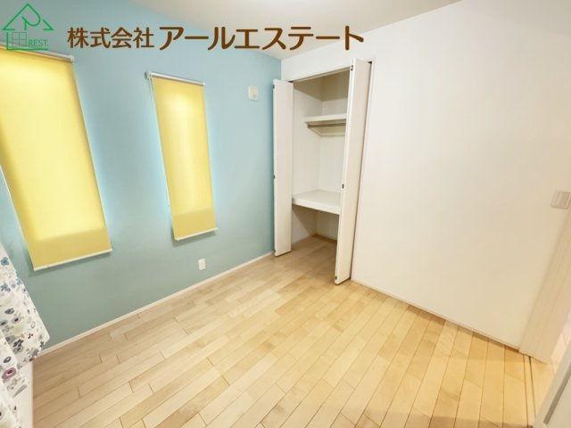 姫路市白浜町　　山陽電鉄「白浜の宮駅」徒歩11分の寝室
