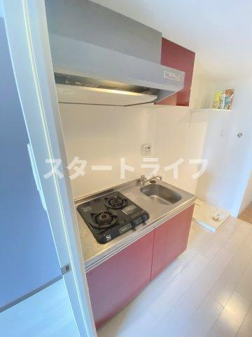 大阪市淀川区十三本町２丁目の賃貸マンションのキッチン