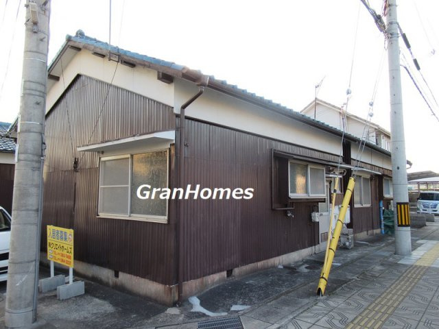 高町平屋の外観