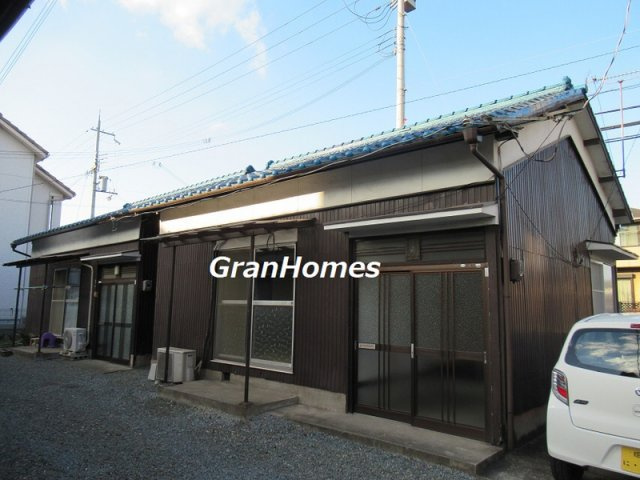 高町平屋の外観