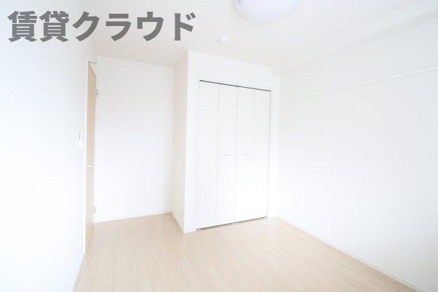 ボア　ソルチの洋室|明るい洋室です