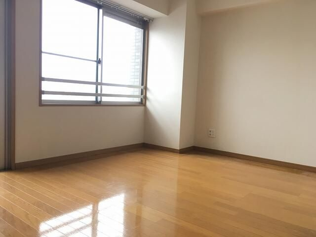 宮下ビルの居間・リビング