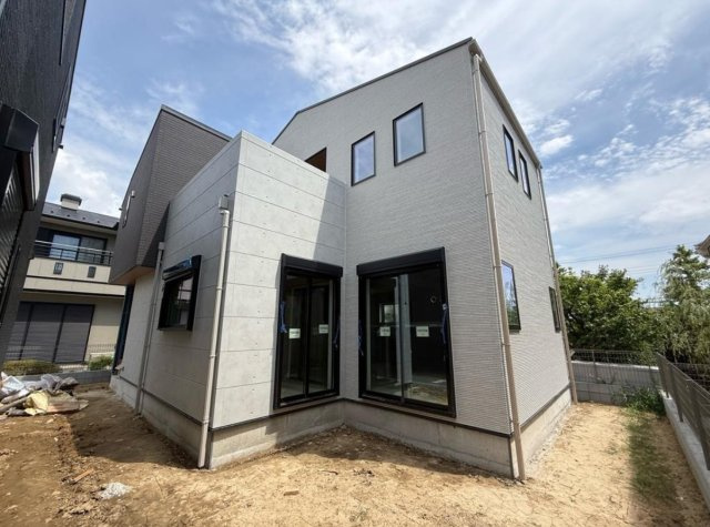 横浜市磯子区洋光台4丁目 新築戸建て【仲介手数料無料】カースペース3台