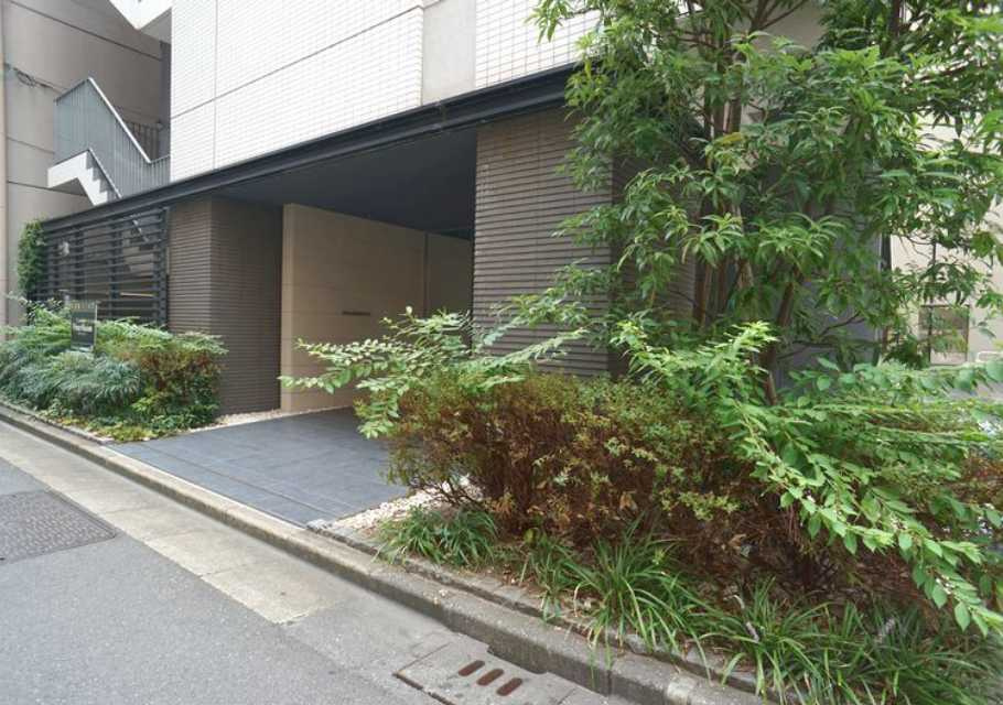 プライムメゾン八丁堀　駅近　シャーメゾン　スーパー至近のエントランス