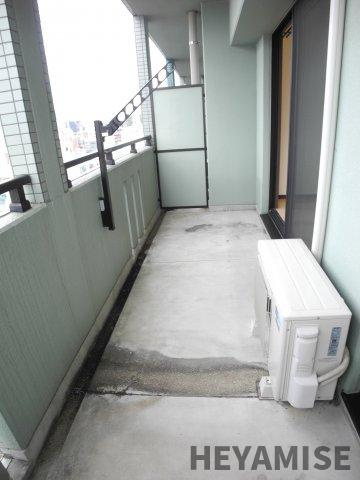 サクセスカバーヒルズのバルコニー|※反転類似間取りのお部屋の写真です※