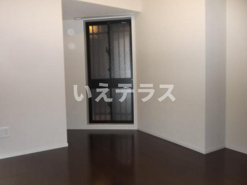 ワコーレシティ神戸三宮の寝室
