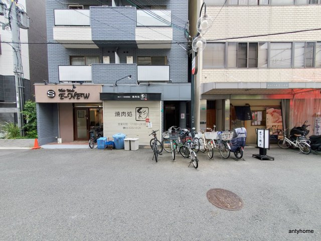 レナジア塚本　仲介手数料無料のエントランス
