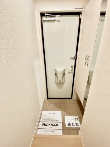 カサヴェール B棟の玄関