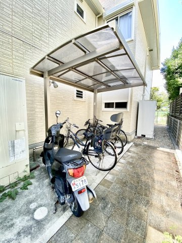 カサヴェール B棟のその他共用部分|駐輪場
