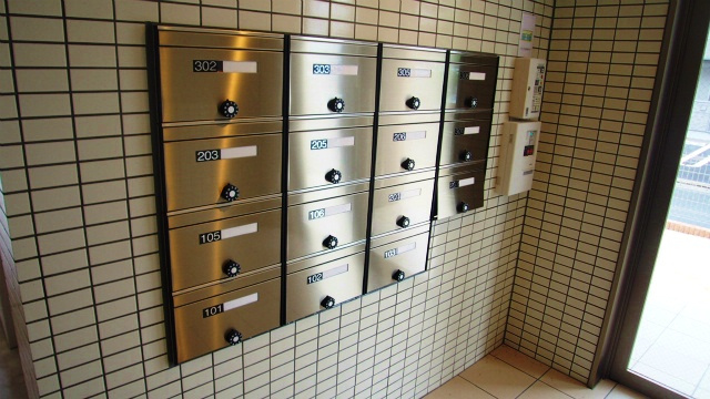 ユニヴァリィルミナス【10,000円キャッシュバック対象物件】のロビー|清潔なロビーです