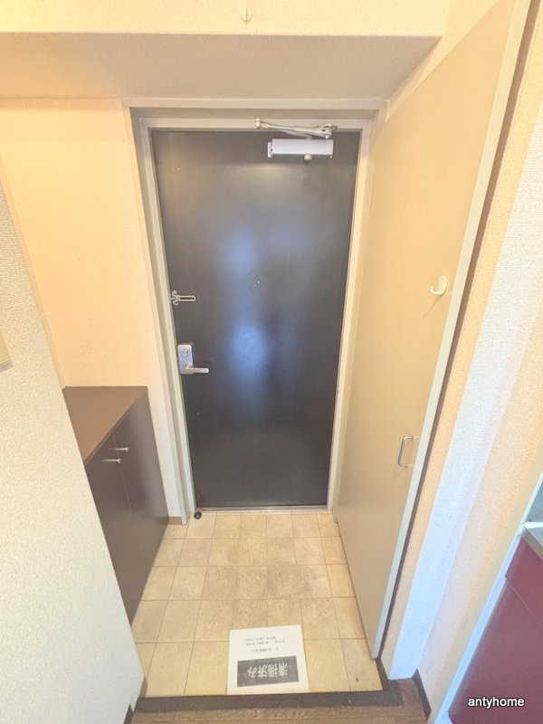 グラシア松屋町　仲介手数料無料の玄関