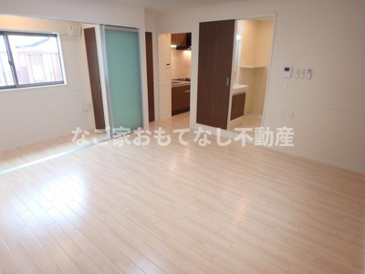 【居間・リビング】 | ピュアパーク22 | 同タイプ写真