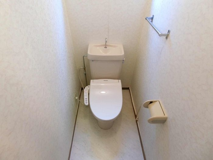 サンシャイニーひばり　A棟のトイレ