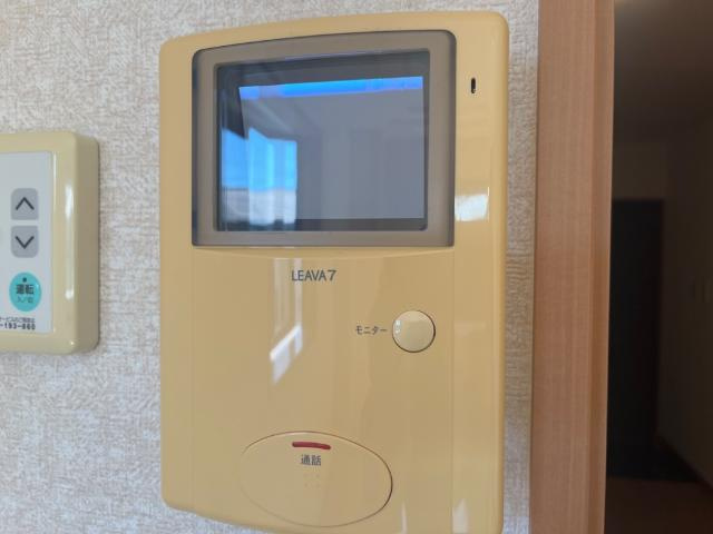 メルヴェールの内装|カメラ付インターホン