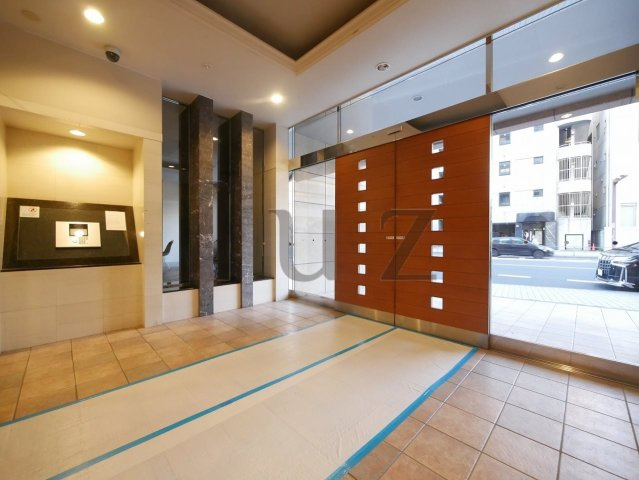 グローリオ桜木町音楽通りのエントランス