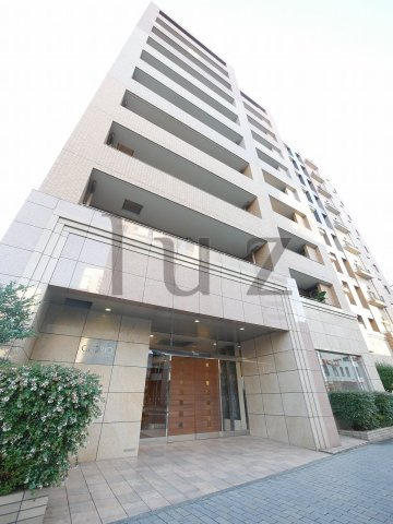 グローリオ桜木町音楽通りの外観