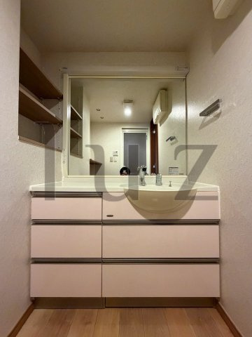 グローリオ桜木町音楽通りの洗面所