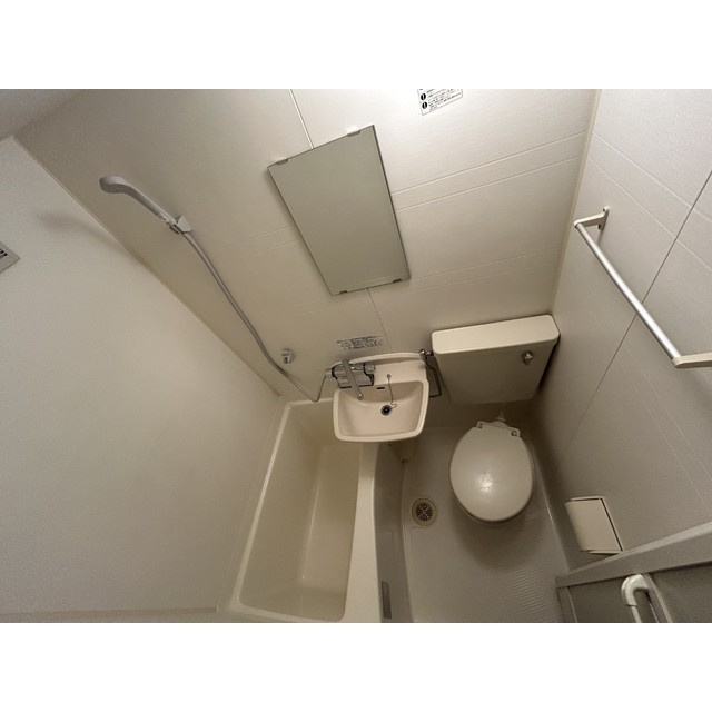 フラット中野のトイレ|落ち着いたトイレです