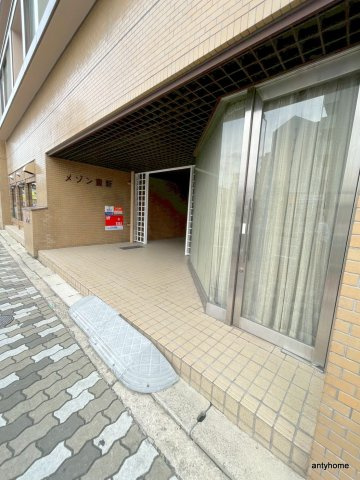 メゾン豊新　仲介手数料無料のエントランス
