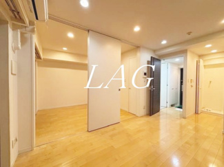 【居間・リビング】 | ＬＡスイート上野 | 洋室のお部屋です。