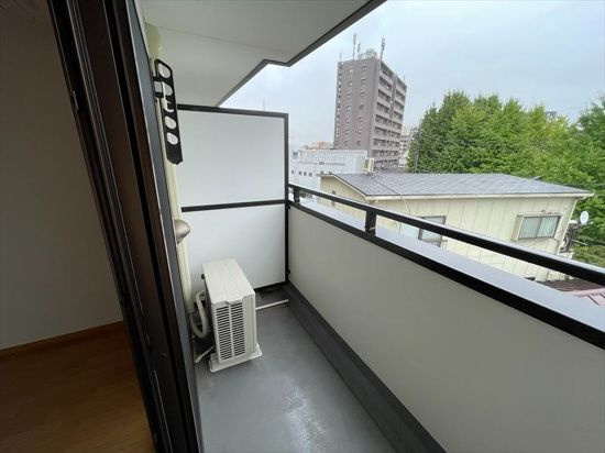 カームリー　フォレストのバルコニー