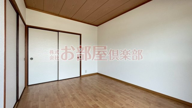 ヒカリノ宮ノ陣の洋室|きれいな洋室です