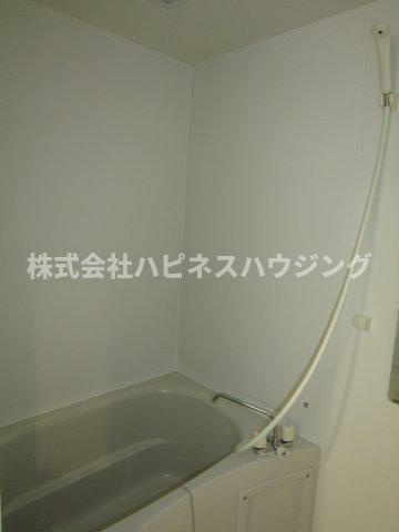 コンフォルト柏の浴室|退去前につき、前回募集時のお写真です。