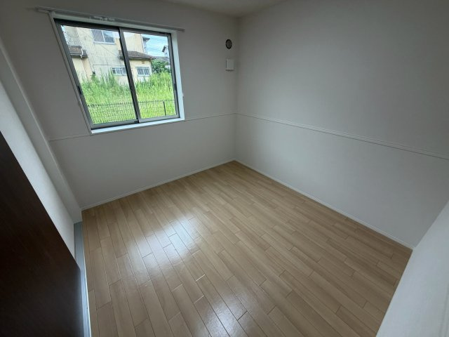 【寝室】 | チャコール　Ⅱ番館