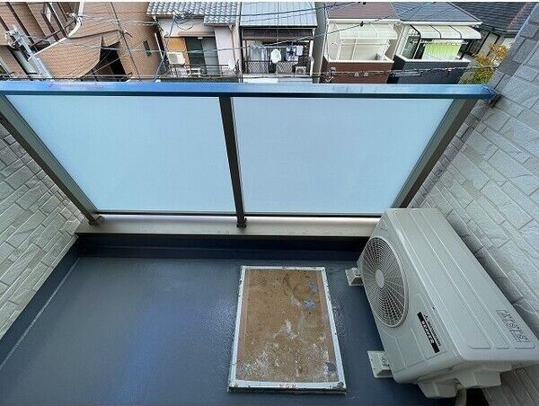 F asecia gardenのバルコニー