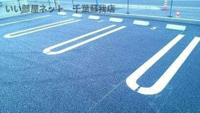 グランメゾンＫの駐車場