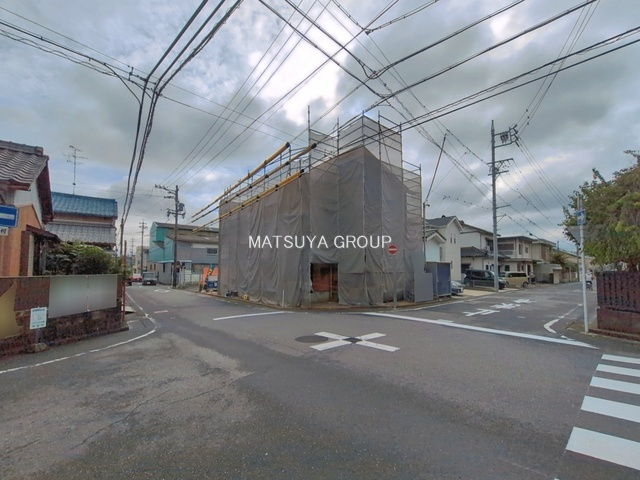 【前面道路含む現地写真】の画像