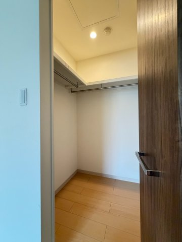 グランヴェルデ高槻　南棟の収納
