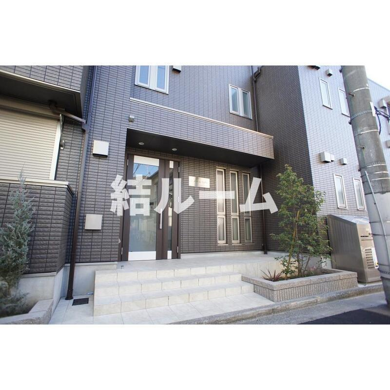 豊島区長崎３丁目の賃貸マンションのエントランス