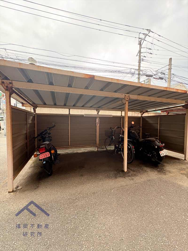 シャンボール大濠の駐車場