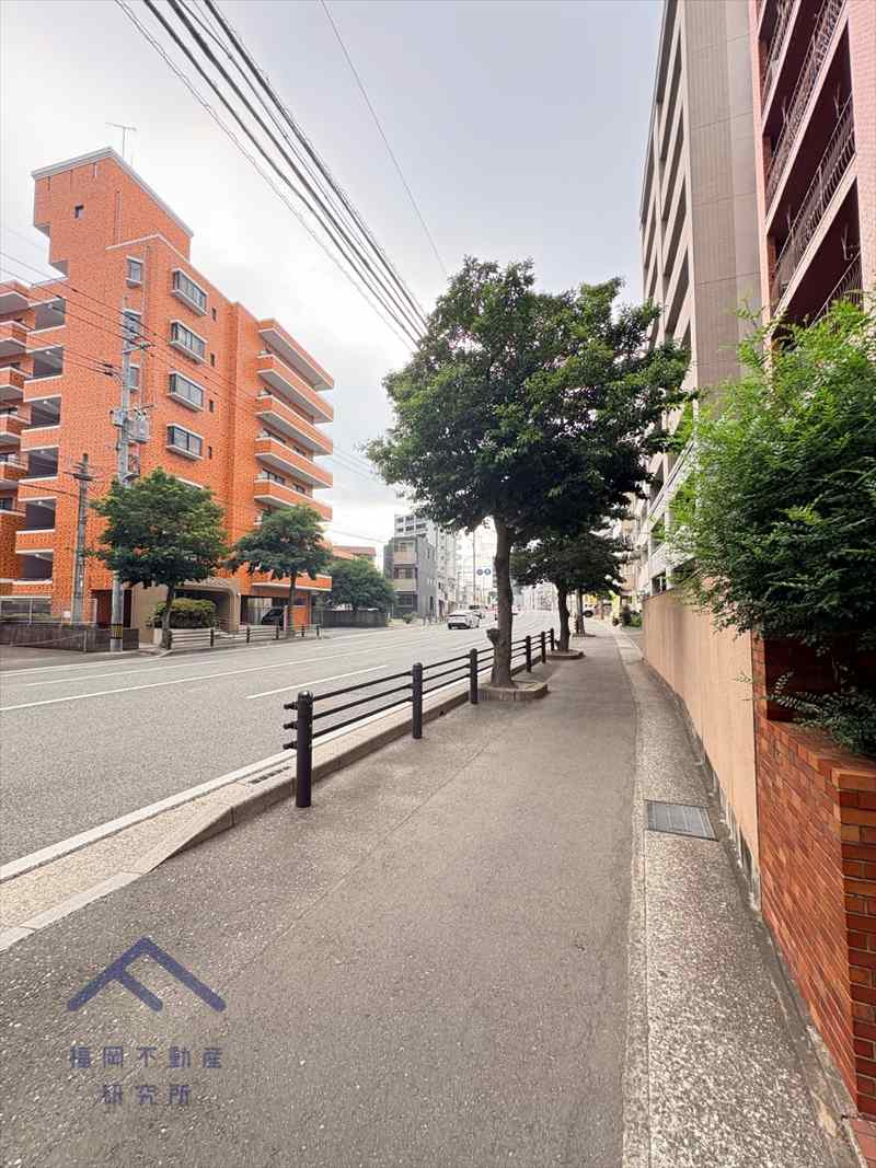 シャンボール大濠の周辺