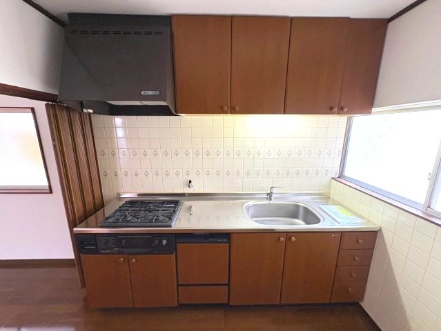 向野町戸建のキッチン